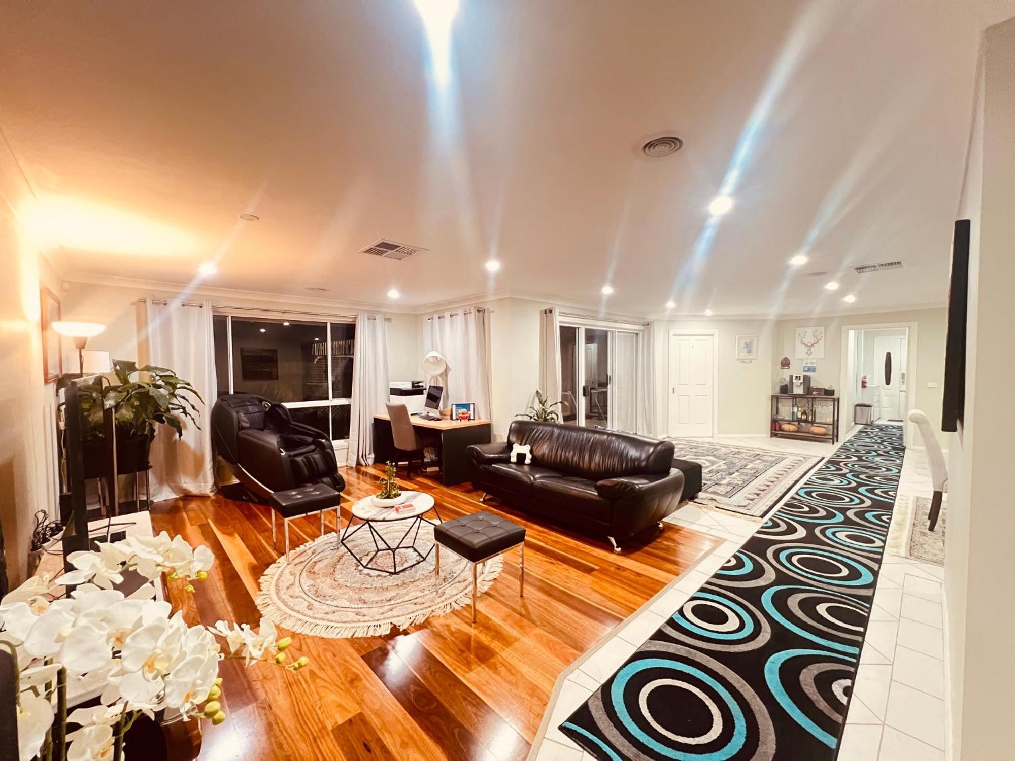 Spacious 6 Bedroom Holiday Home 15 Min Away From Melbourne Airport Sydenham Bagian luar foto
