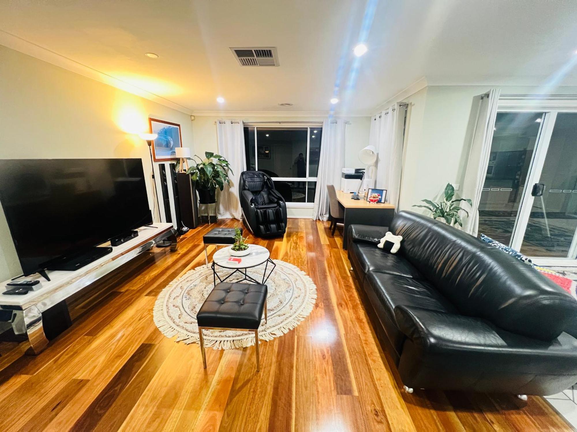 Spacious 6 Bedroom Holiday Home 15 Min Away From Melbourne Airport Sydenham Bagian luar foto